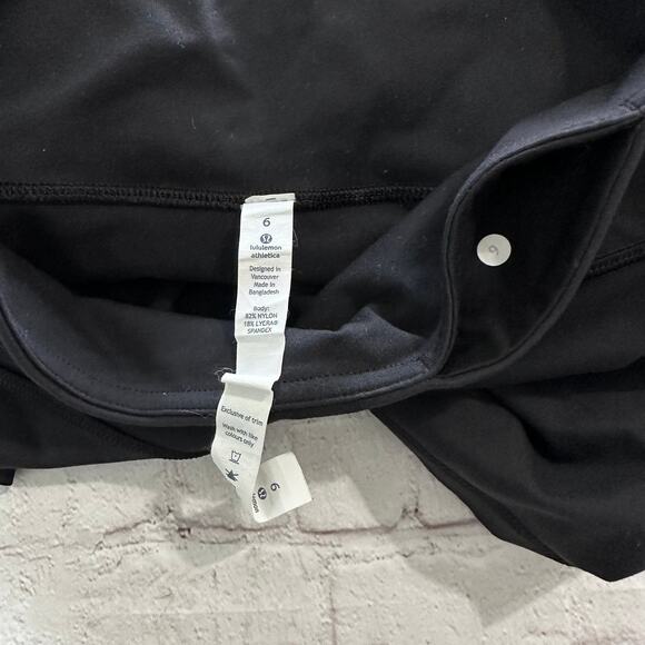 Black lululemon leggings size 6 - Picture 6 of 8